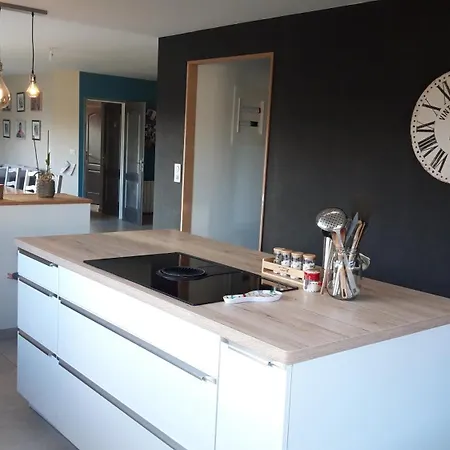 Maison 300 M Circuit Bugatti 24h Pensionat *